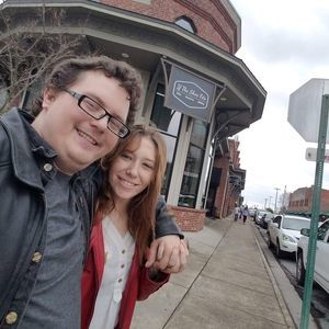 Meet your Posher, Layla